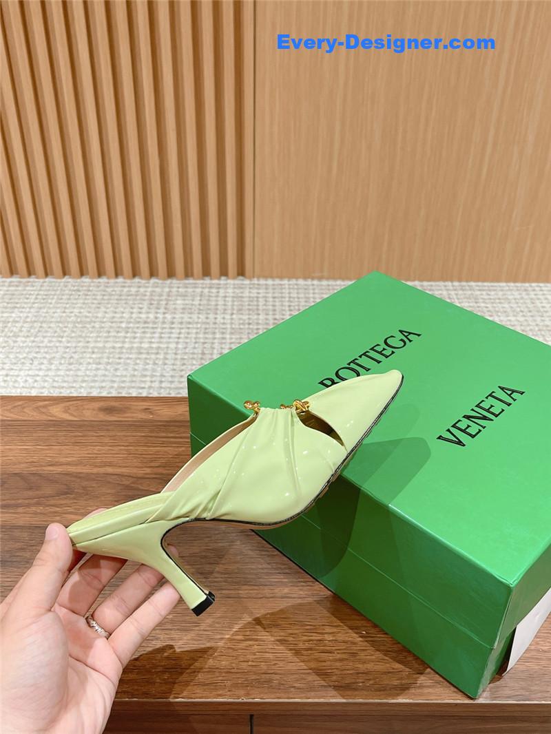 b0tt*ga Ven*ta bunnie mules