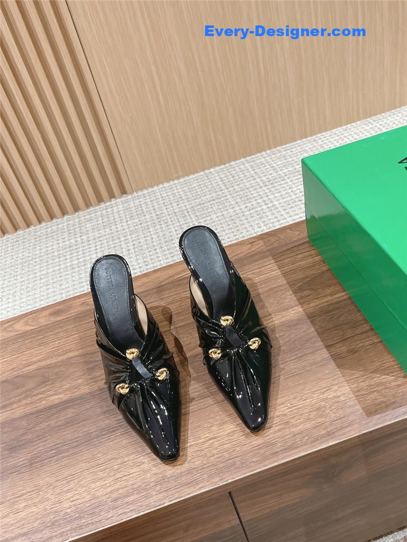 b0tt*ga Ven*ta bunnie mules