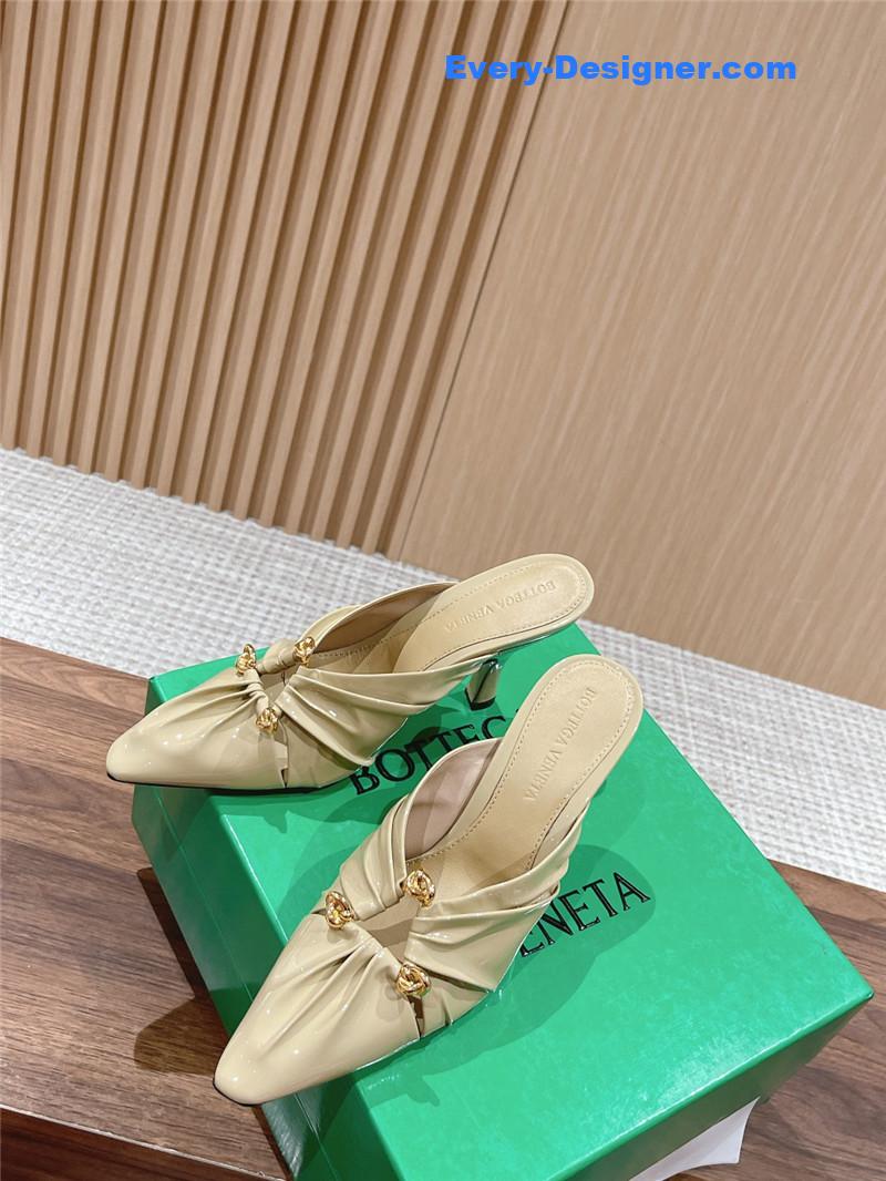 b0tt*ga Ven*ta bunnie mules