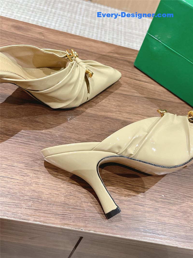 b0tt*ga Ven*ta bunnie mules