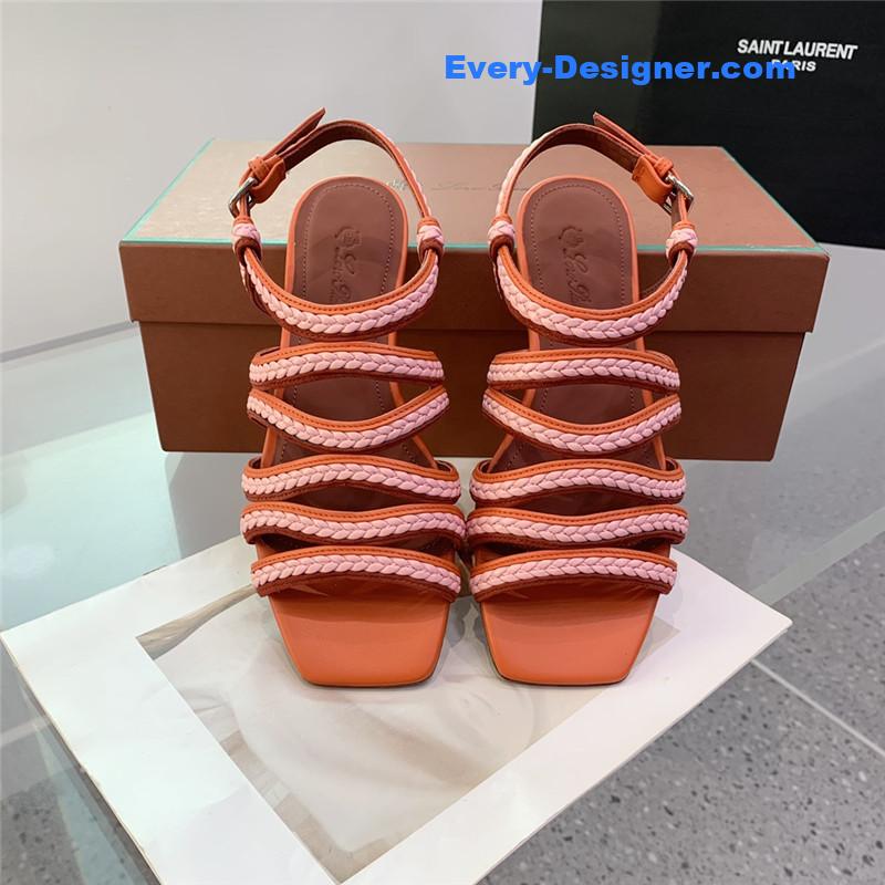 L0r0 P1ana flat sandals