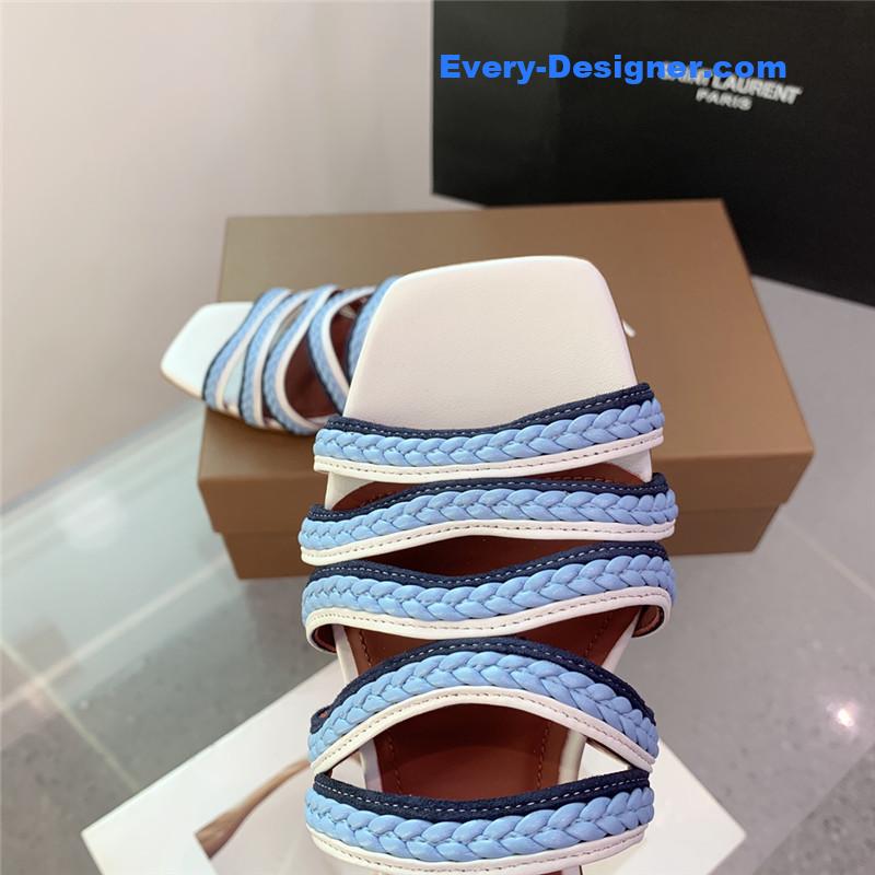 L0r0 P1ana flat sandals