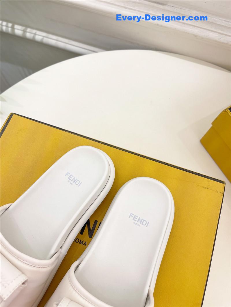 F**di pocket casual slippers