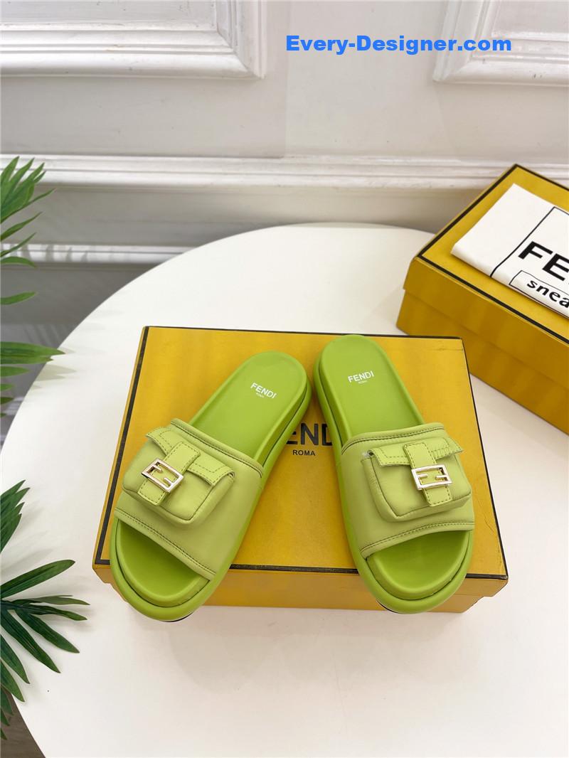 F**di pocket casual slippers