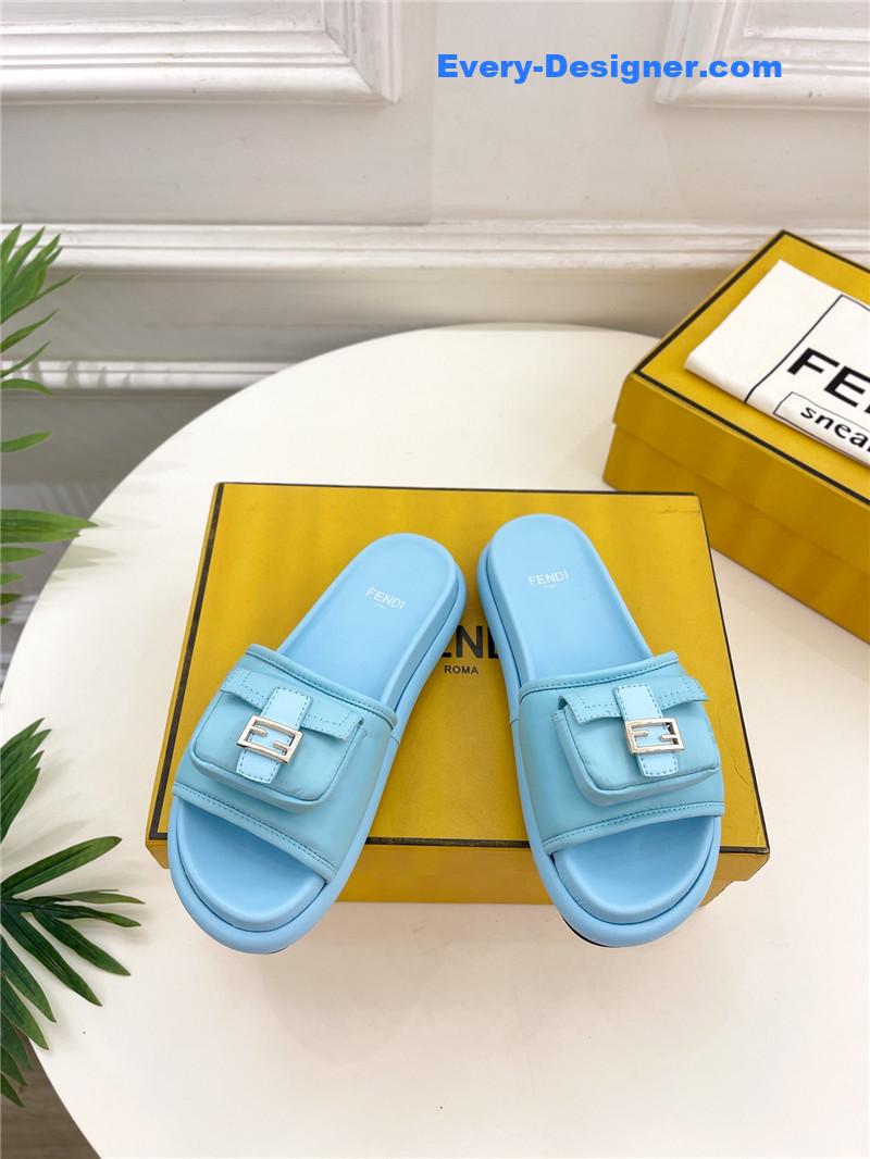 F**di pocket casual slippers