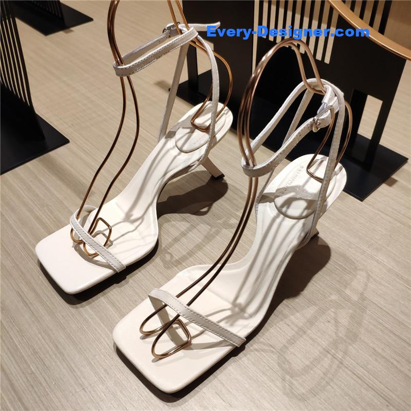 Ba1en*iaga square toe sandals