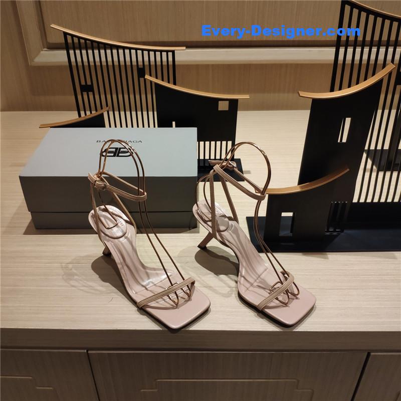 Ba1en*iaga square toe sandals