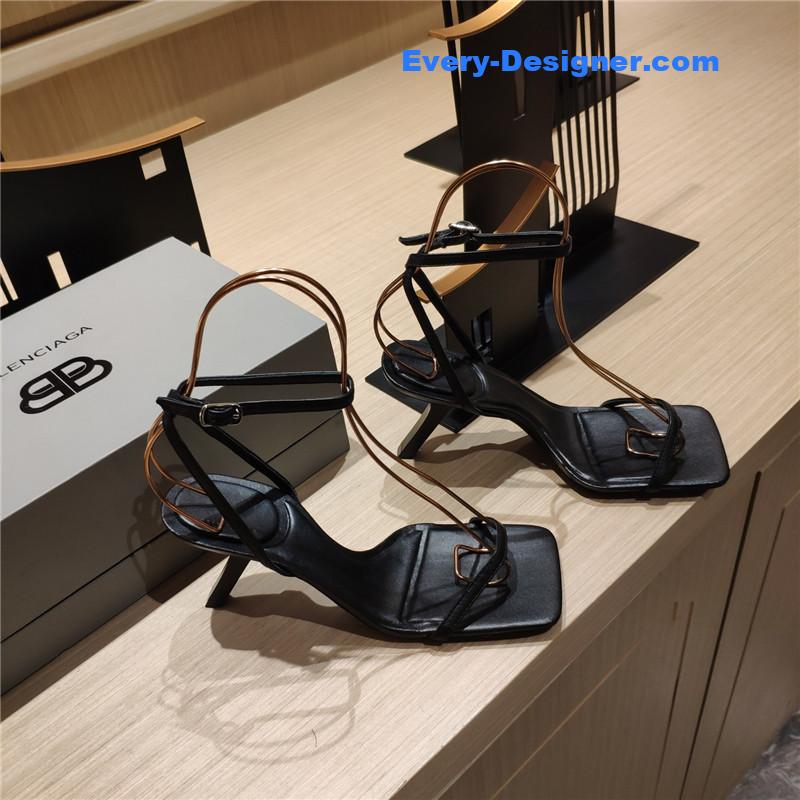 Ba1en*iaga square toe sandals
