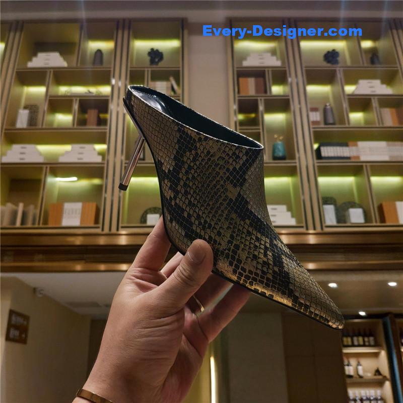 Ba1en*iaga deep toe slippers