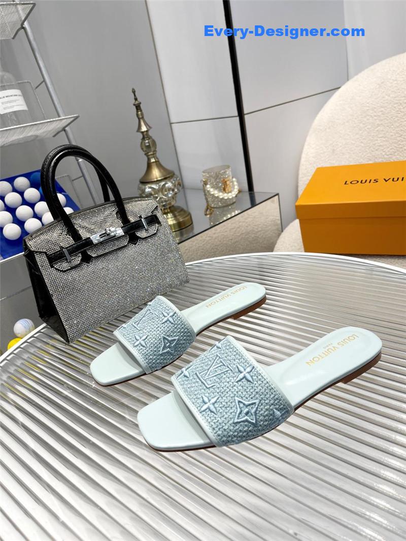 l0vis Vvtt0n lv catwalk flat slippers