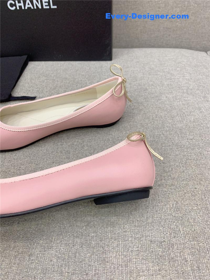 CC vintage flat shoes