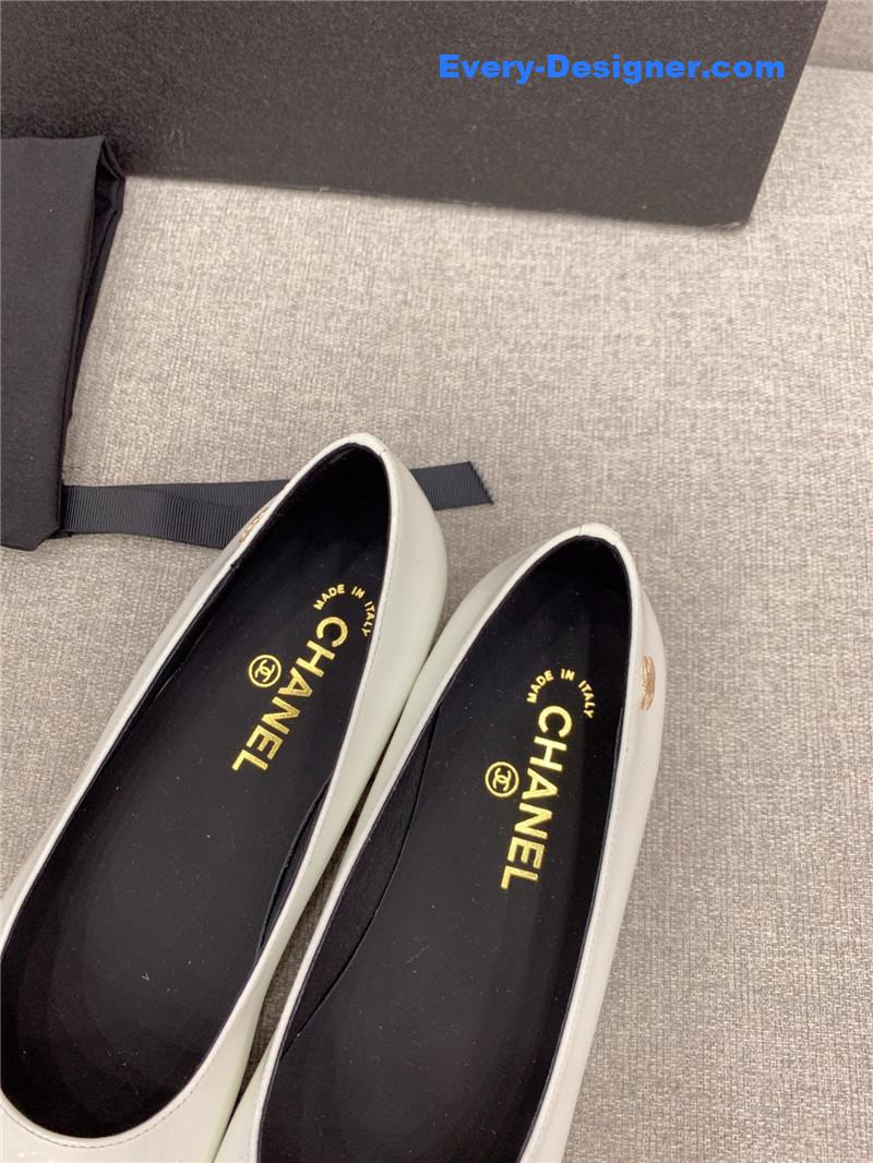 CC new flat shoes
