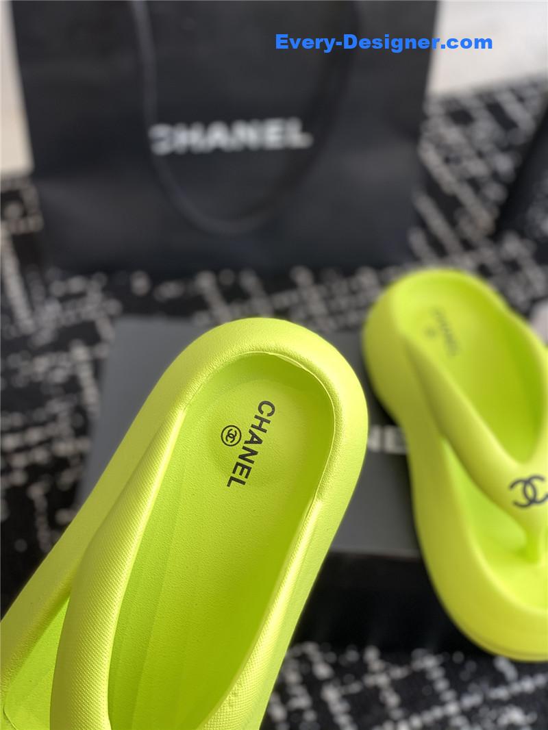 CC explosive style muffin sandals and slippers