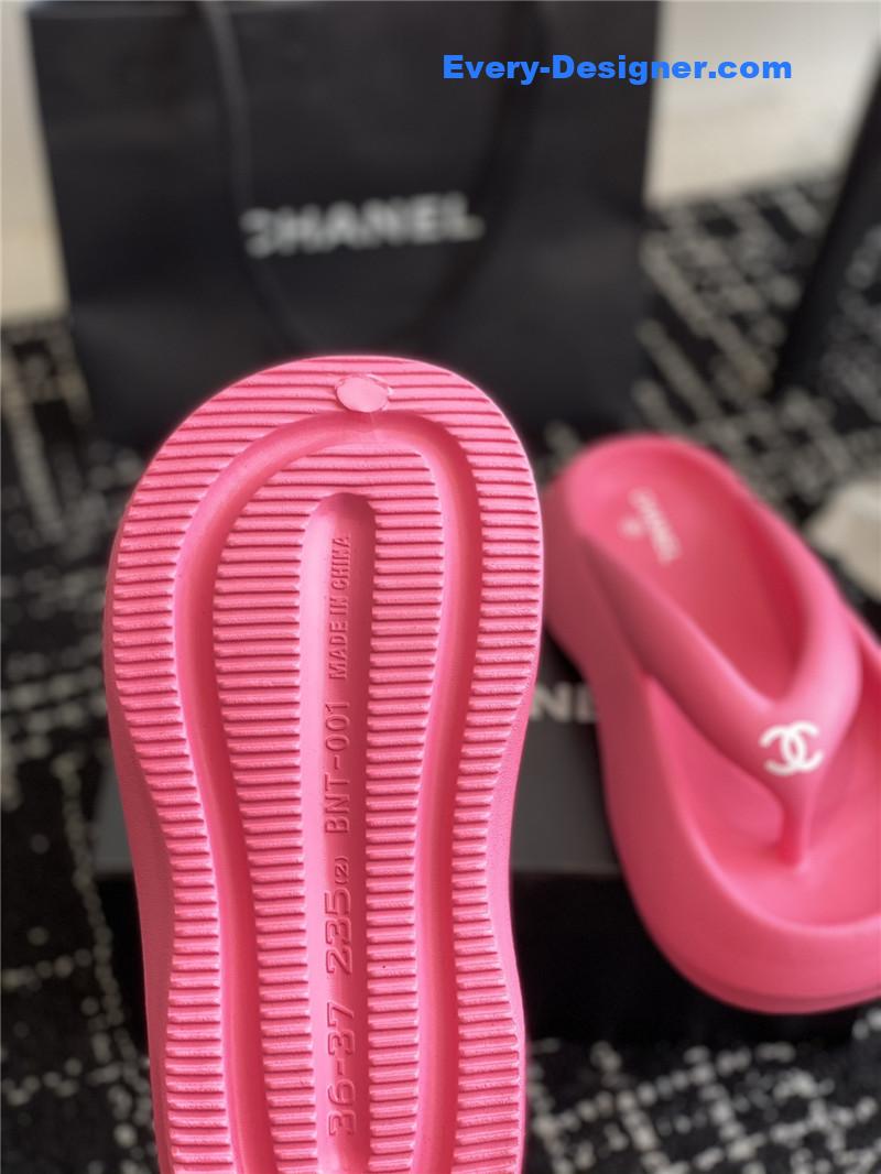 CC explosive style muffin sandals and slippers