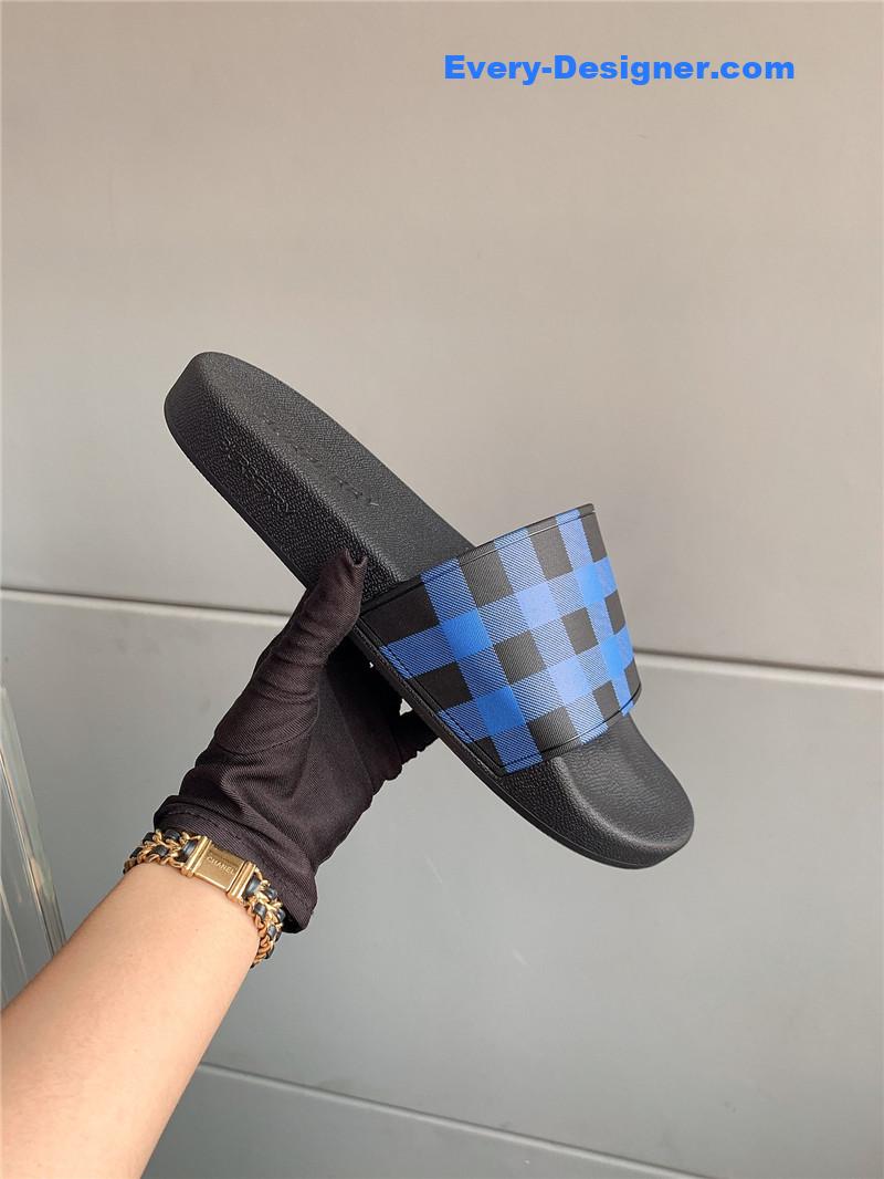 Bv*b*rry classic plaid slides