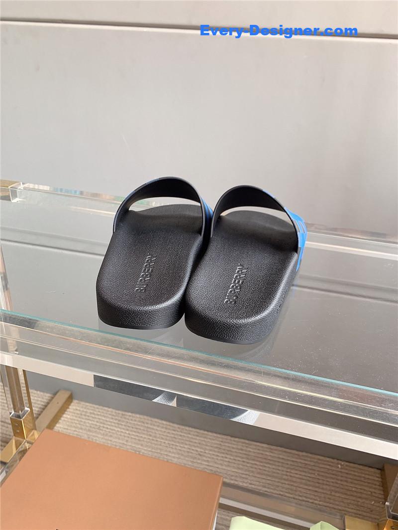 Bv*b*rry classic plaid slides