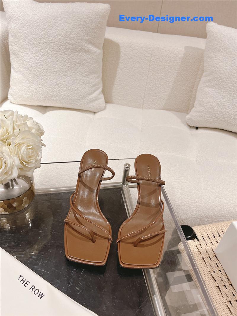 Fake platform casual sandals