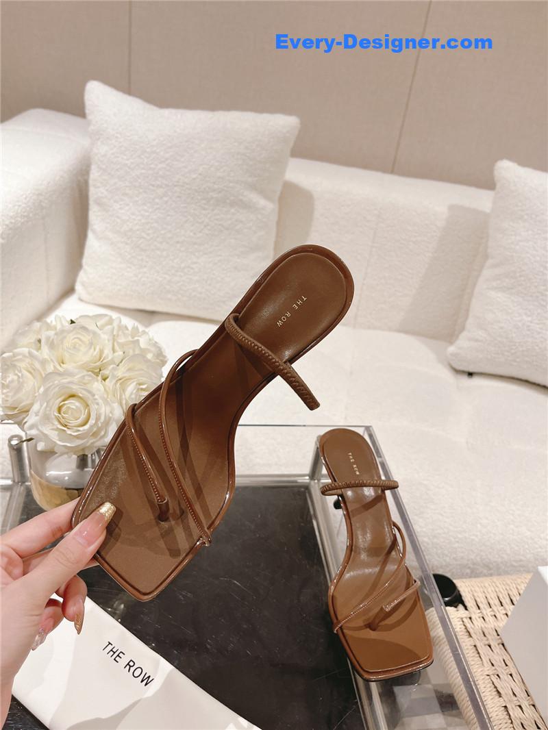 Fake platform casual sandals