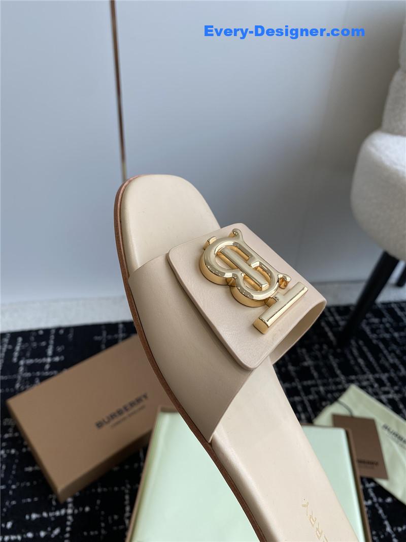 Bv*b*rry new slippers