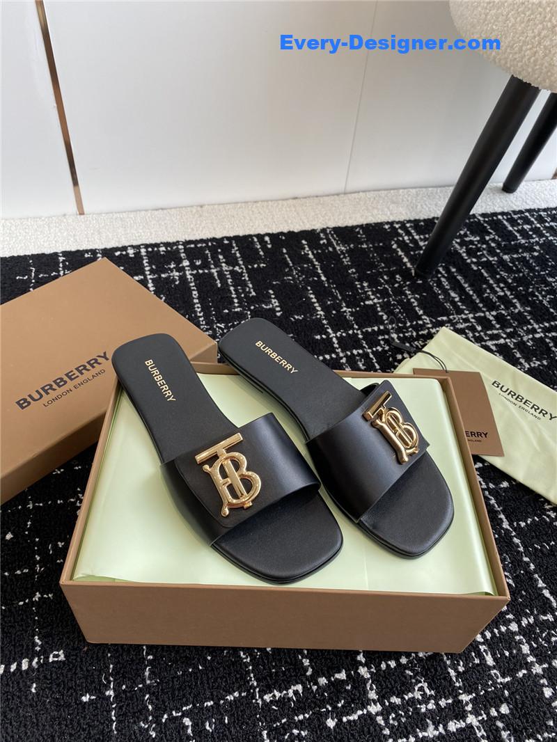 Bv*b*rry new slippers