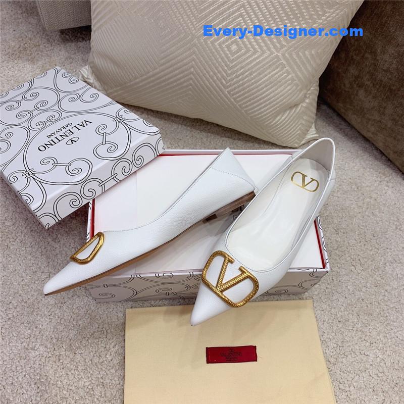 Va1e*ntin0 v logo slip-ons