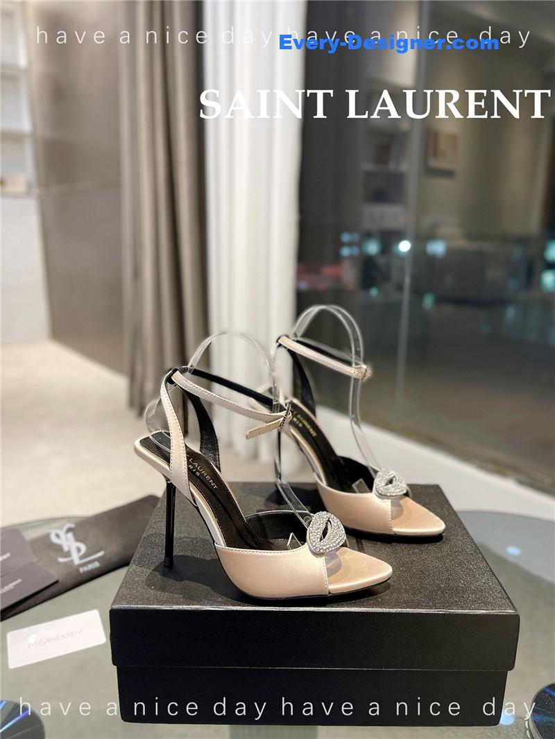 Y51 pointed crepe satin slingback pumps