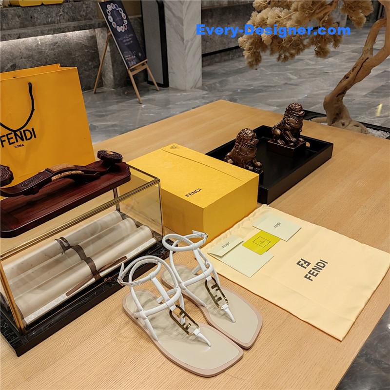 F**di flat beach sandals