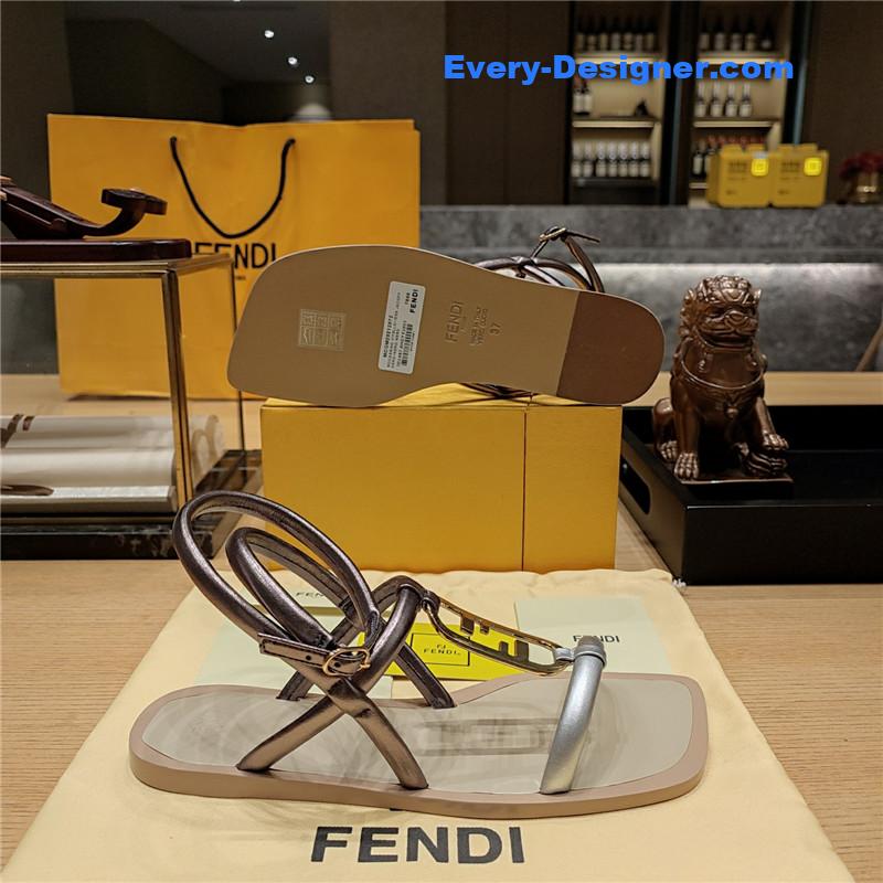 F**di flat beach sandals