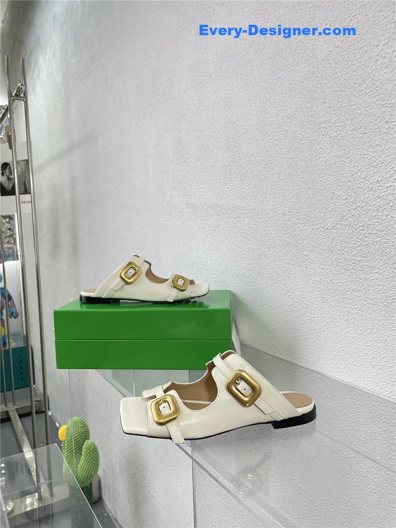 b0tt*ga Ven*ta double hardware slides