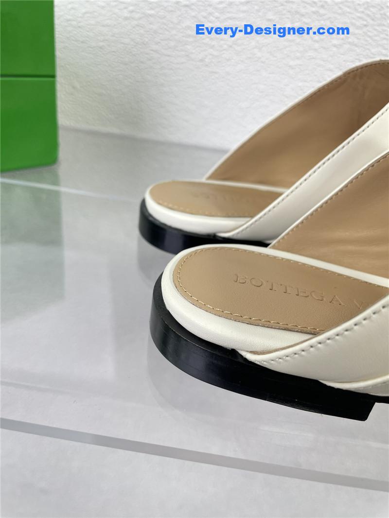 b0tt*ga Ven*ta double hardware slides