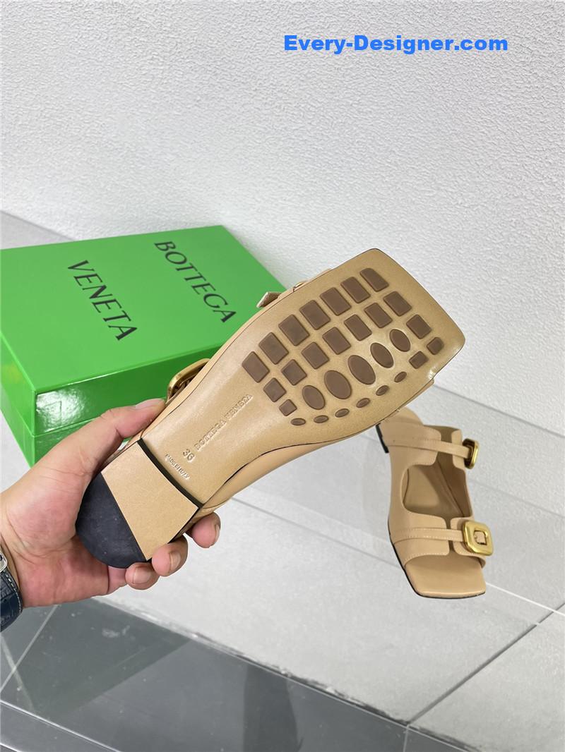 b0tt*ga Ven*ta double hardware slides