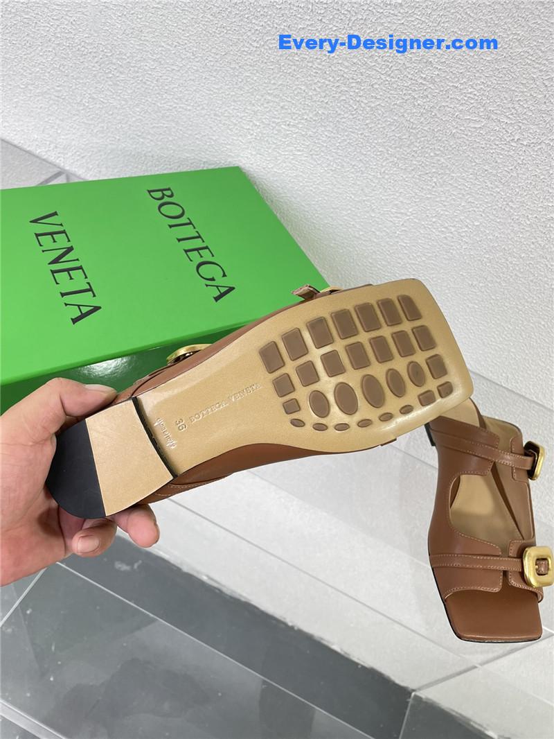 b0tt*ga Ven*ta double hardware slides