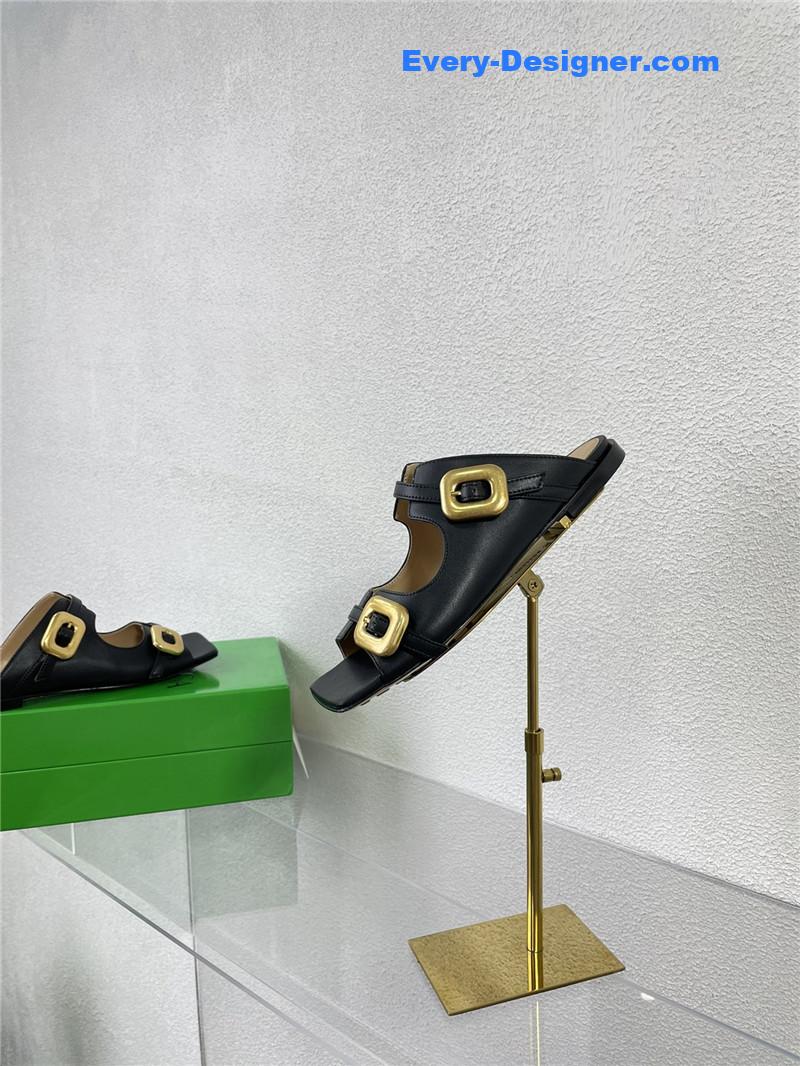 b0tt*ga Ven*ta double hardware slides