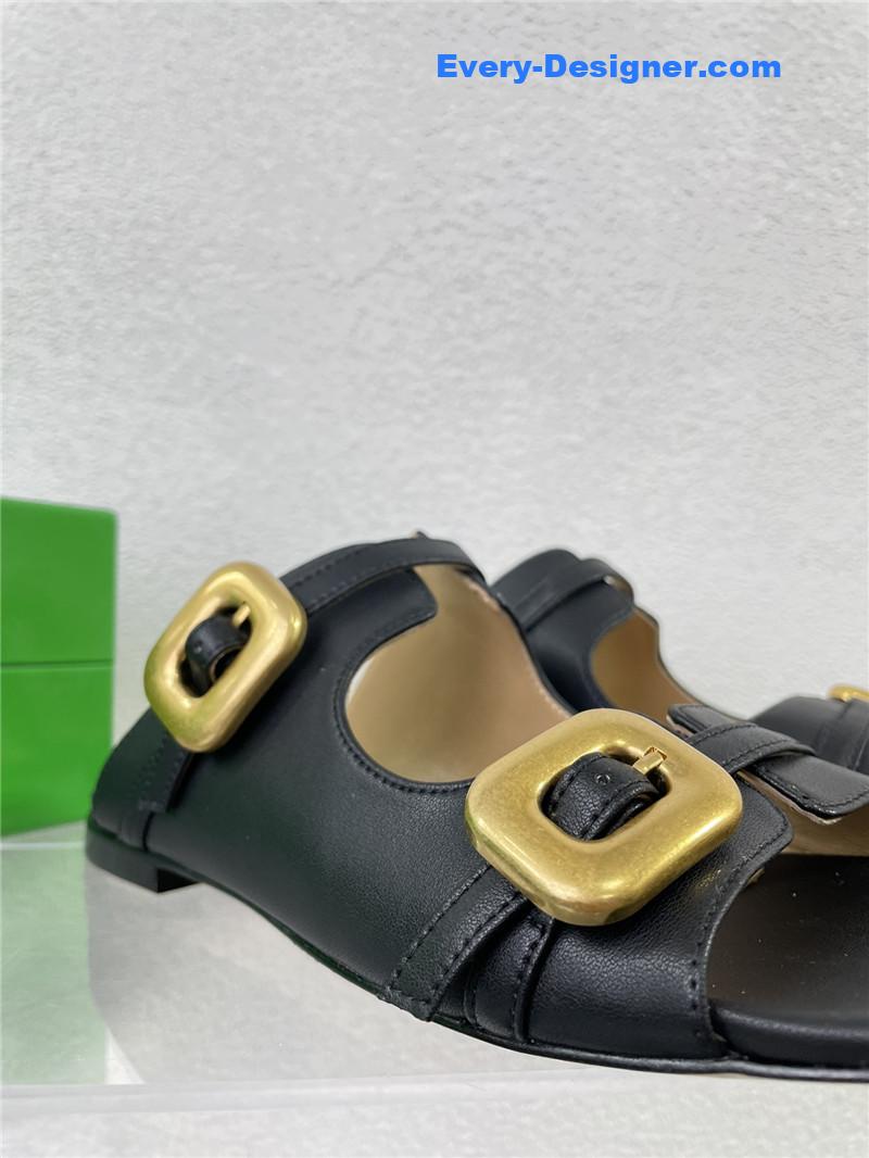 b0tt*ga Ven*ta double hardware slides