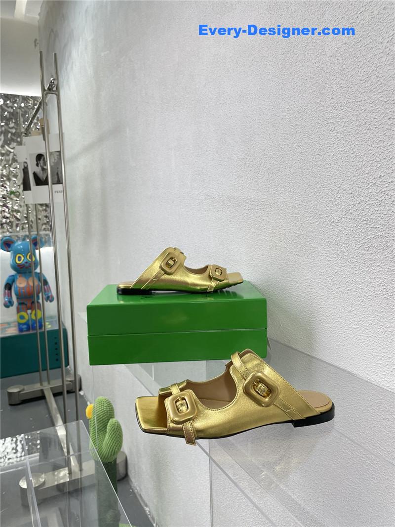 b0tt*ga Ven*ta double hardware slides