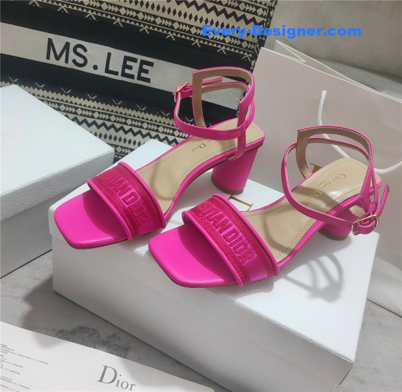 D10r square toe high heel sandals