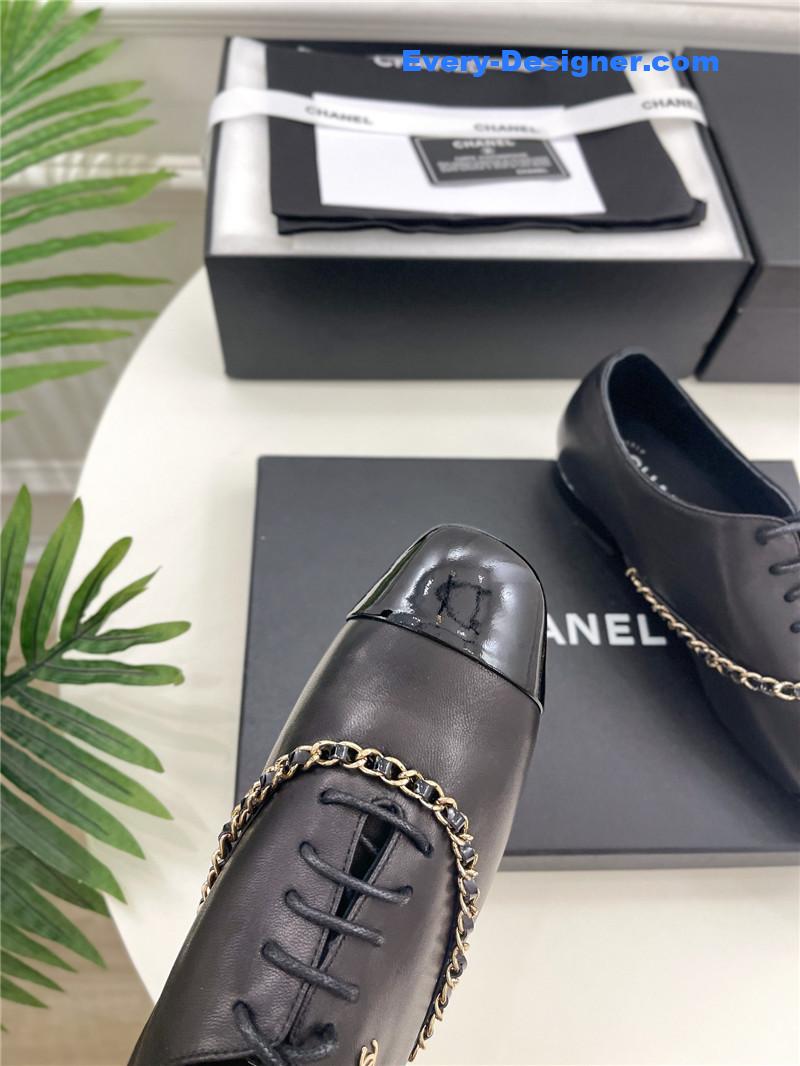 CC catwalk chain lace-up shoes