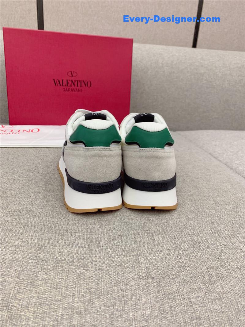 Va1e*ntin0 new sneakers