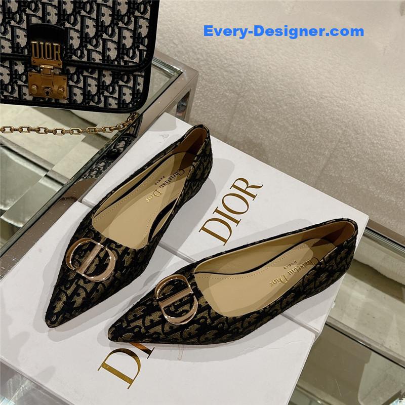 D10r early spring new pointed flat shoes