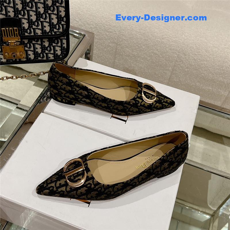 D10r early spring new pointed flat shoes
