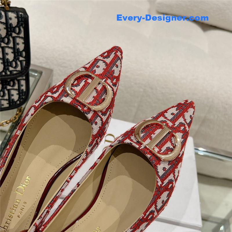 D10r early spring new pointed flat shoes
