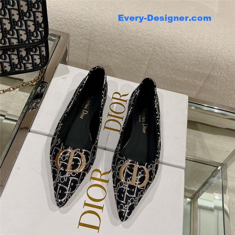 D10r early spring new pointed flat shoes