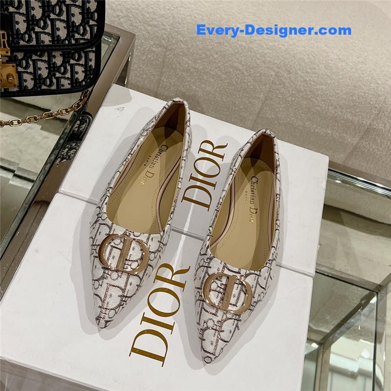D10r early spring new pointed flat shoes