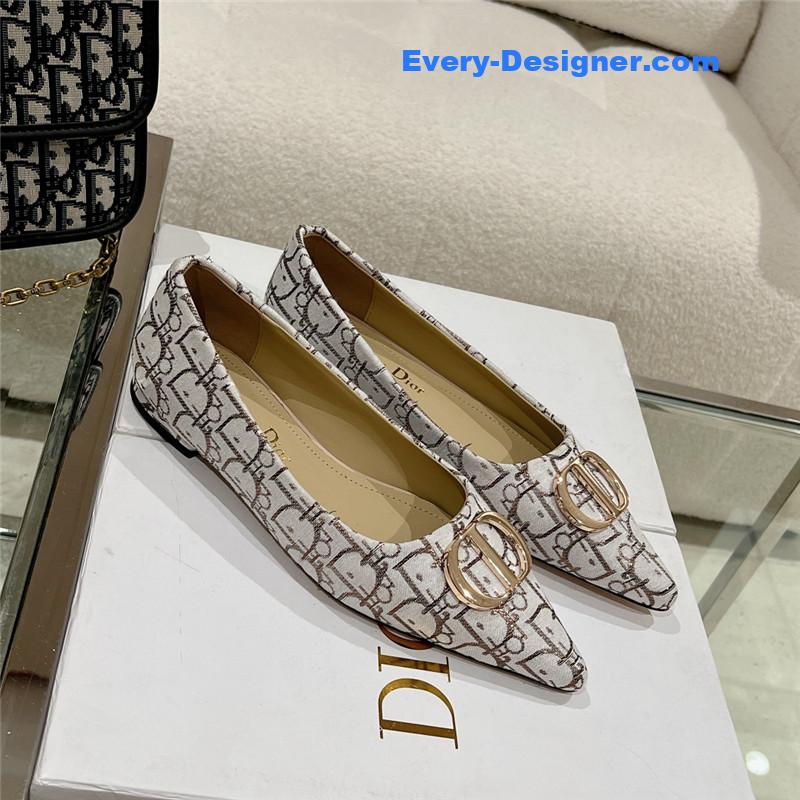 D10r early spring new pointed flat shoes