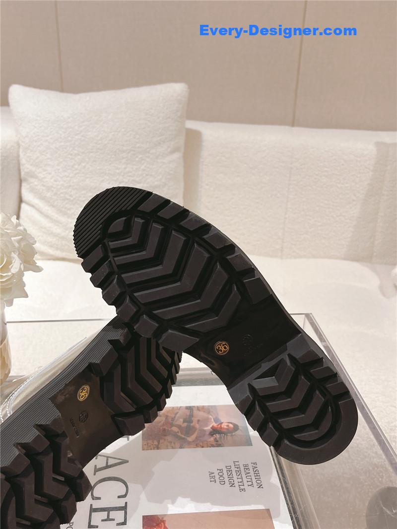 The R0w vintage square toe platform shoes