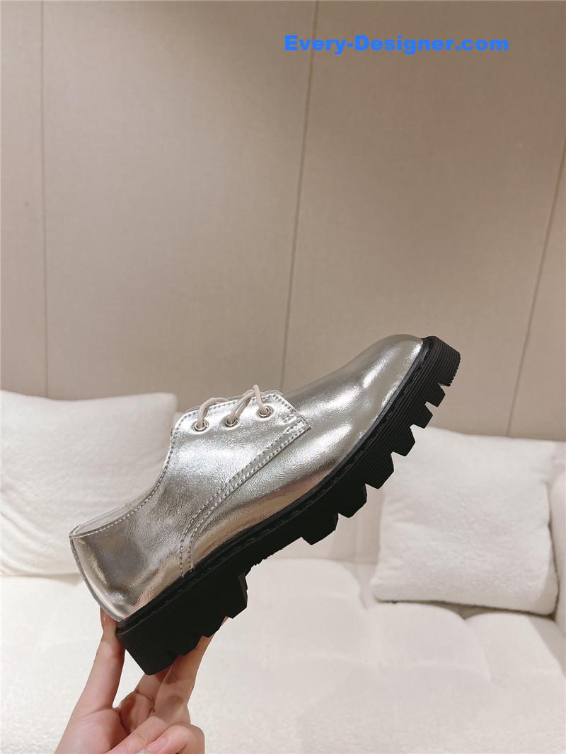 The R0w vintage square toe platform shoes