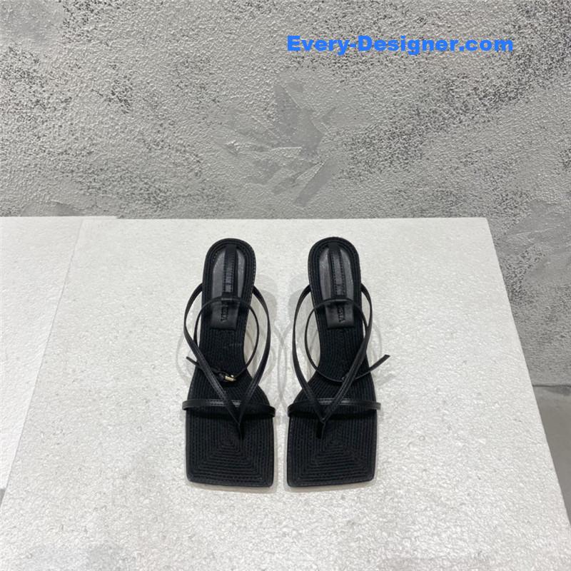 b0tt*ga Ven*ta classic heeled sandals