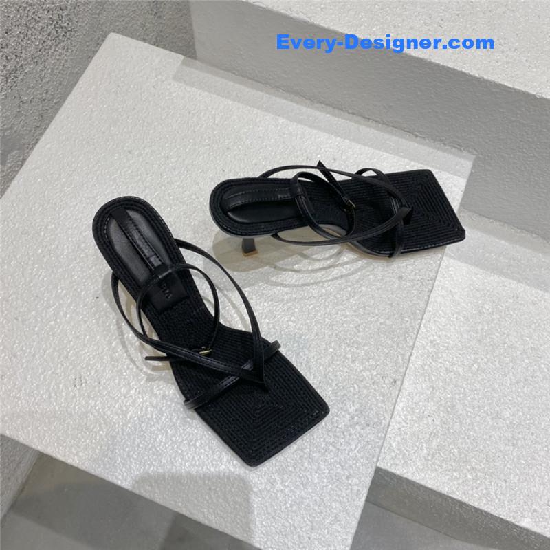 b0tt*ga Ven*ta classic heeled sandals