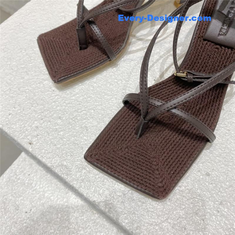 b0tt*ga Ven*ta classic heeled sandals