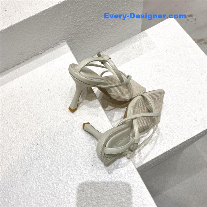 b0tt*ga Ven*ta classic heeled sandals